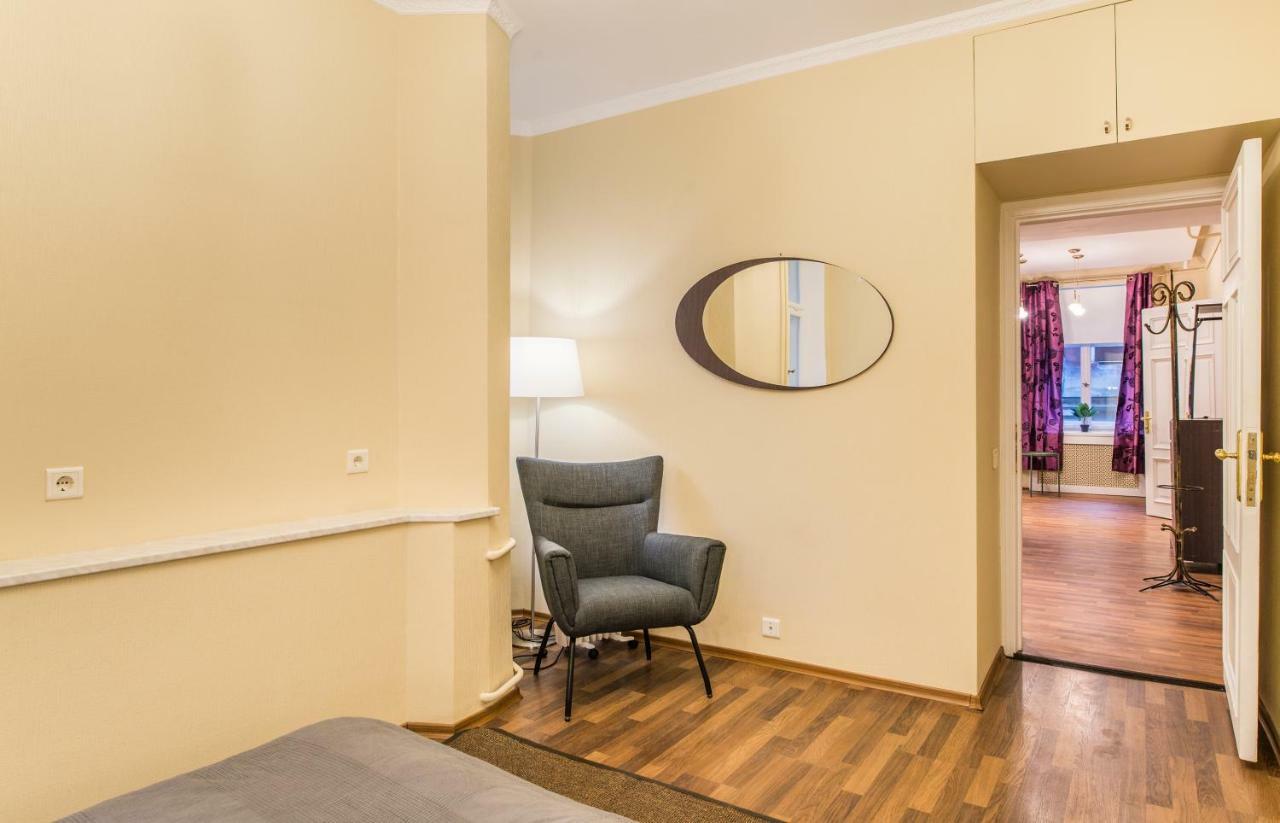 Charming Spacious 3 Bedroom In Old Town * 里加
