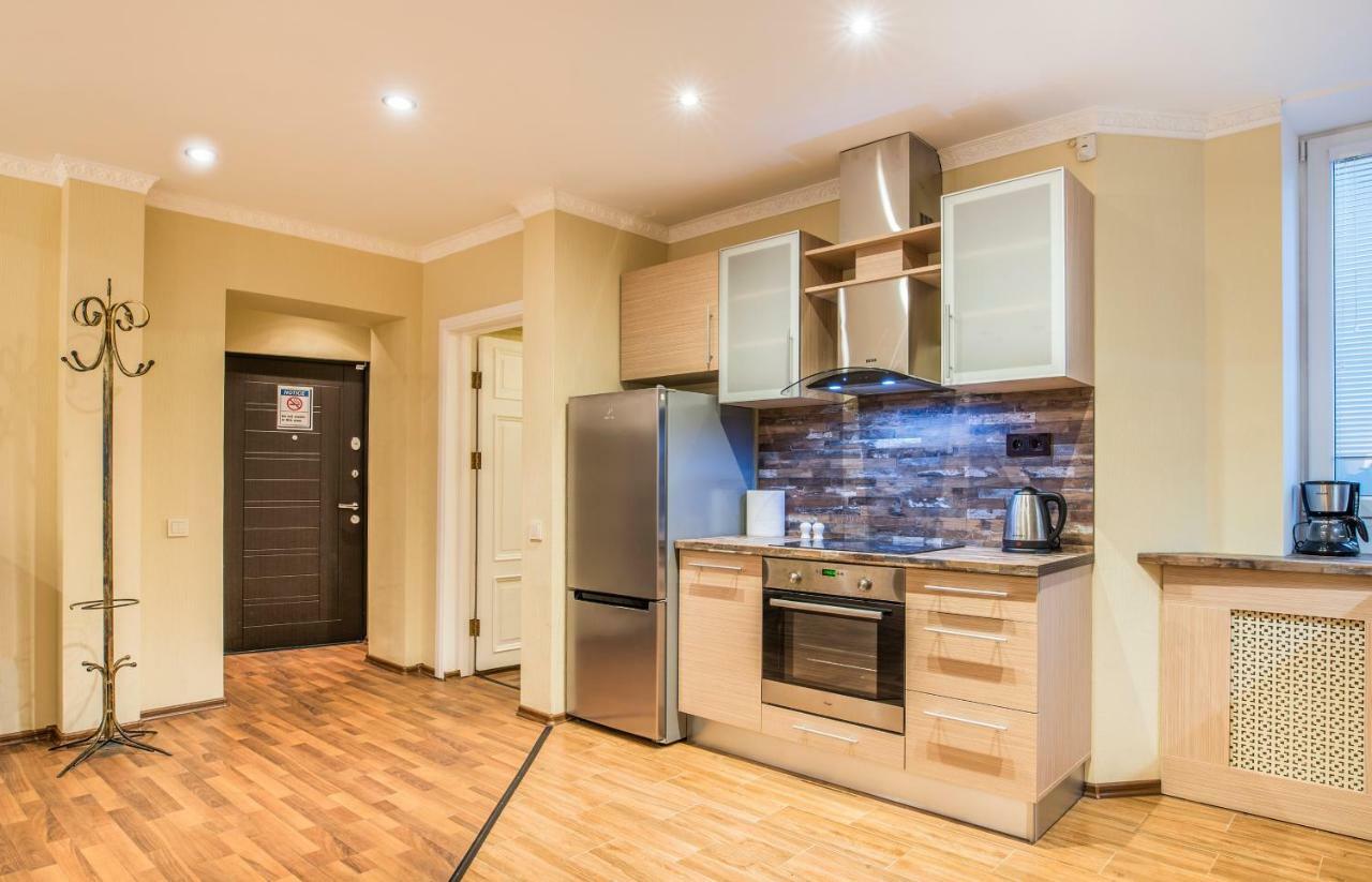 Charming Spacious 3 Bedroom In Old Town 里加